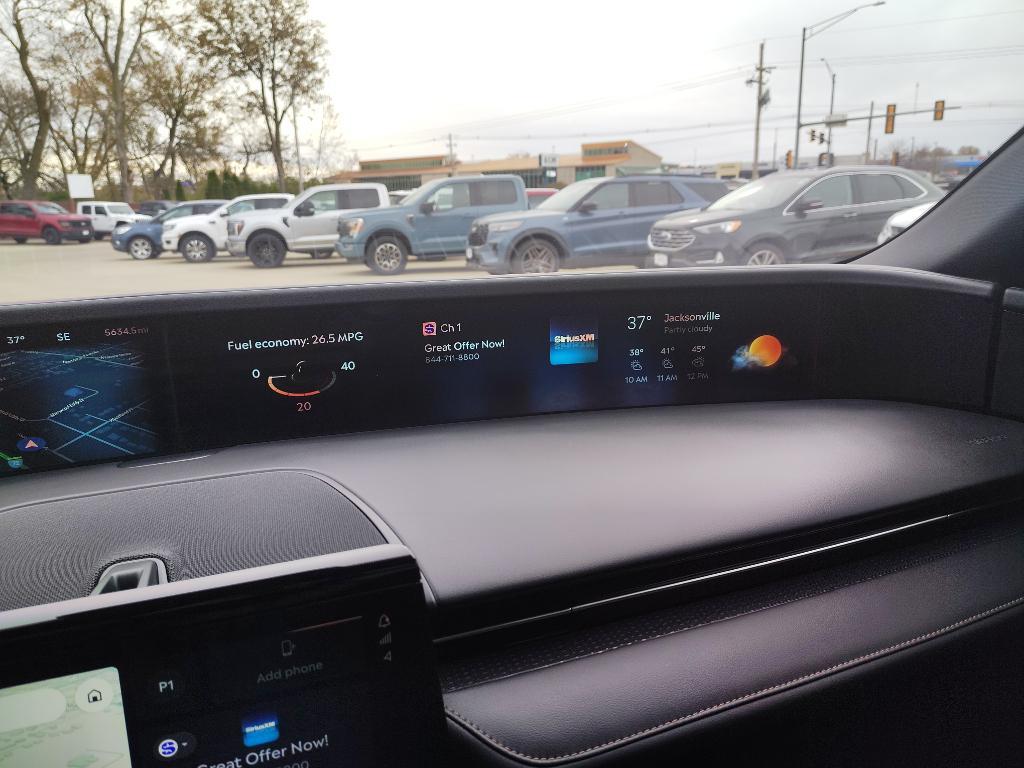 used 2025 Lincoln Nautilus car, priced at $53,991