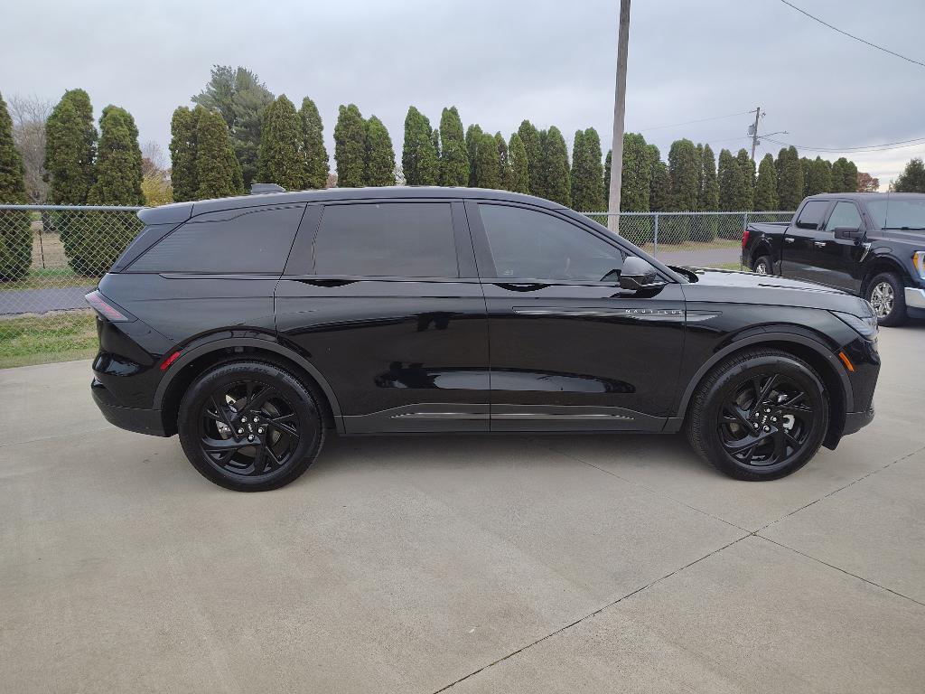 used 2025 Lincoln Nautilus car, priced at $53,991