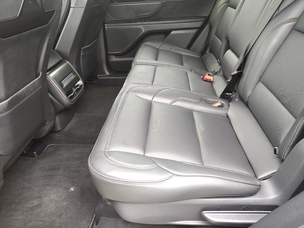 used 2025 Lincoln Nautilus car, priced at $53,991