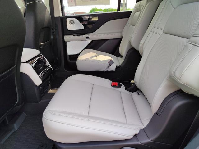 new 2025 Lincoln Aviator car, priced at $71,899