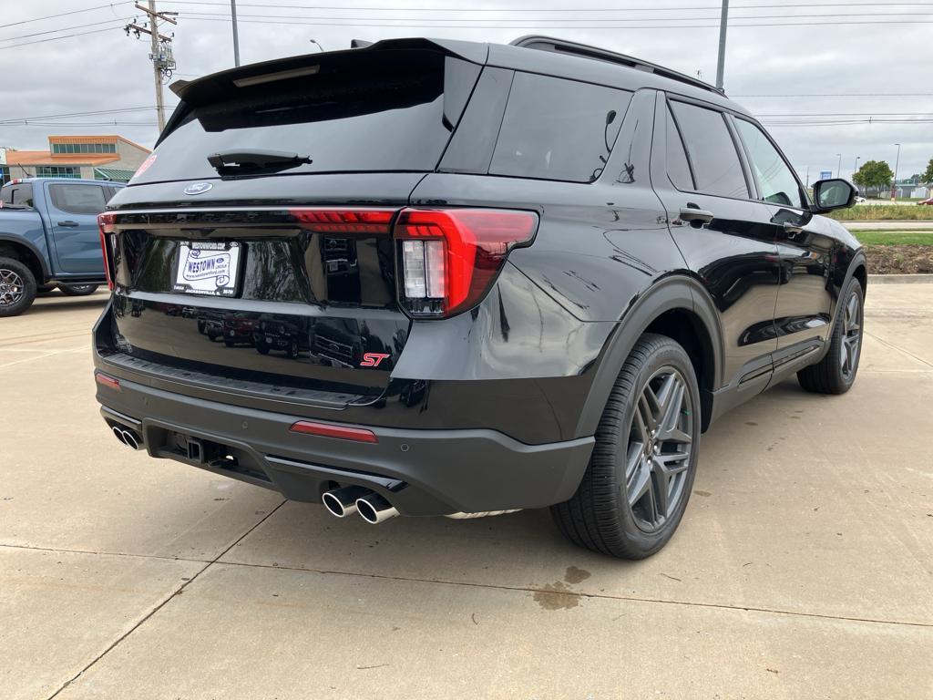 new 2025 Ford Explorer car, priced at $61,860