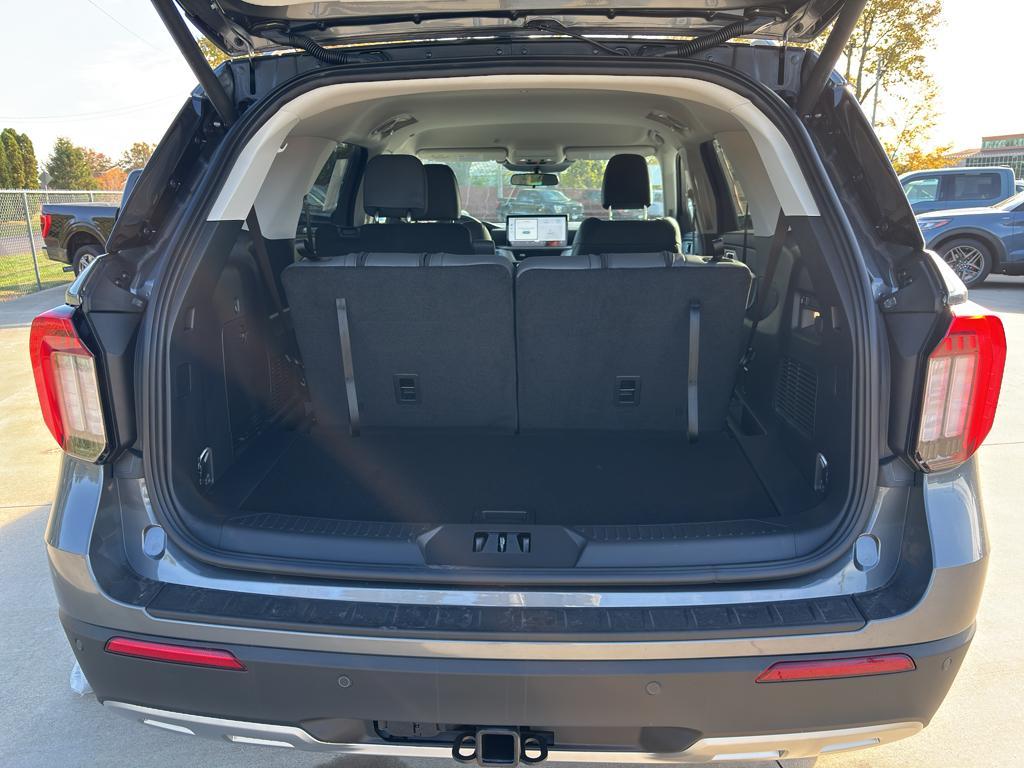 new 2026 Ford Explorer car, priced at $49,675