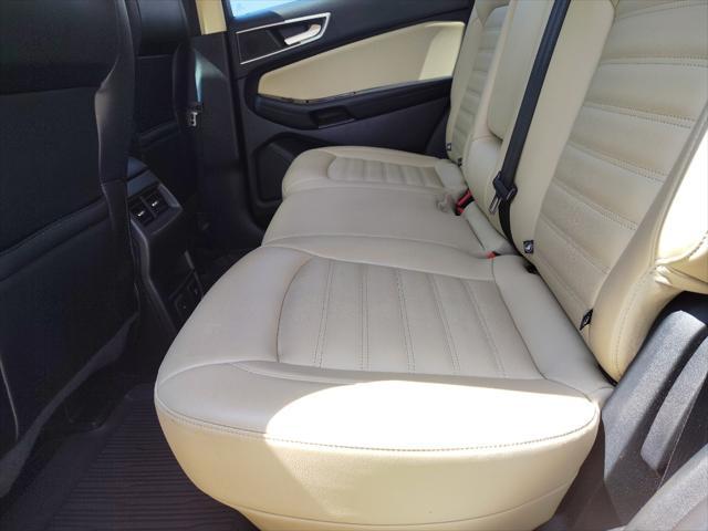 used 2019 Ford Edge car
