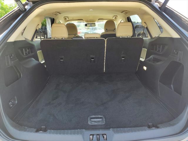 used 2019 Ford Edge car