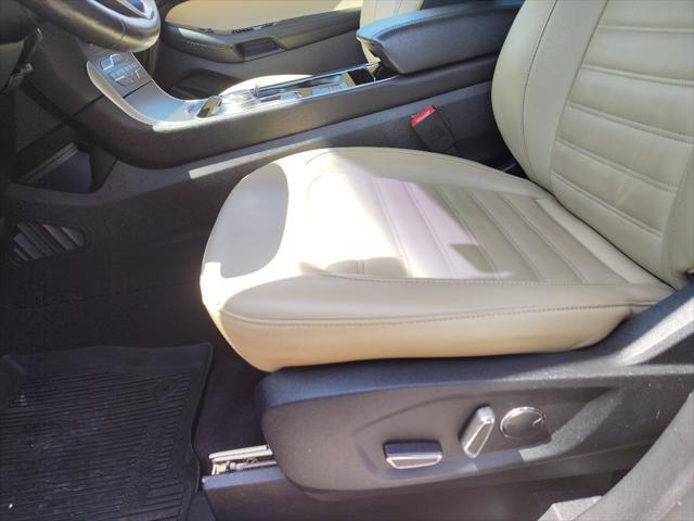 used 2019 Ford Edge car