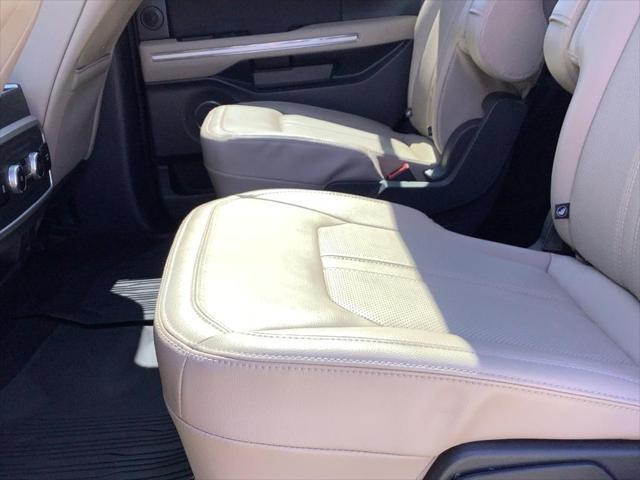 used 2023 Ford Expedition car, priced at $60,993