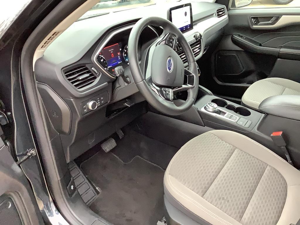used 2022 Ford Escape car