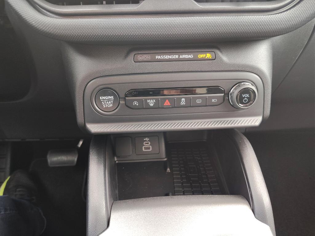 new 2025 Ford Bronco Sport car, priced at $35,305