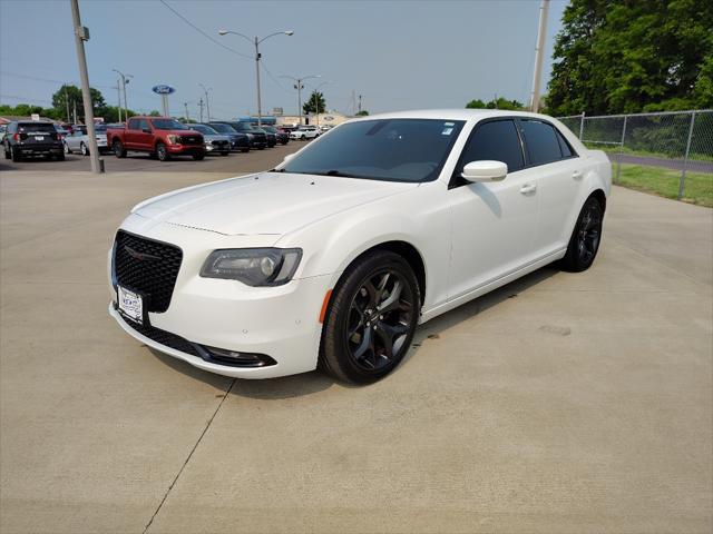 used 2021 Chrysler 300 car, priced at $24,996