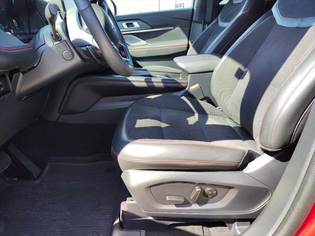 used 2025 Ford Explorer car, priced at $54,996
