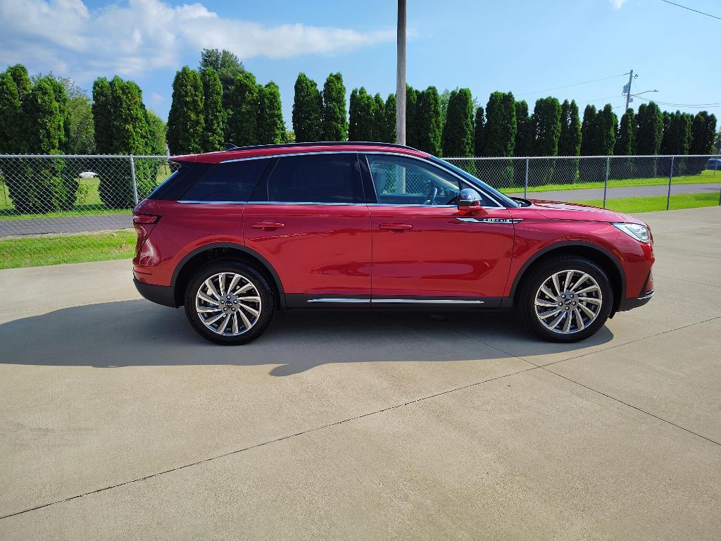new 2025 Lincoln Corsair car, priced at $59,635