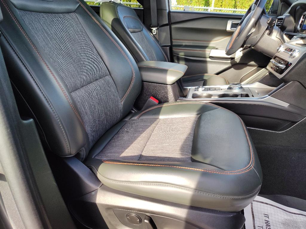 used 2024 Ford Explorer car, priced at $42,991