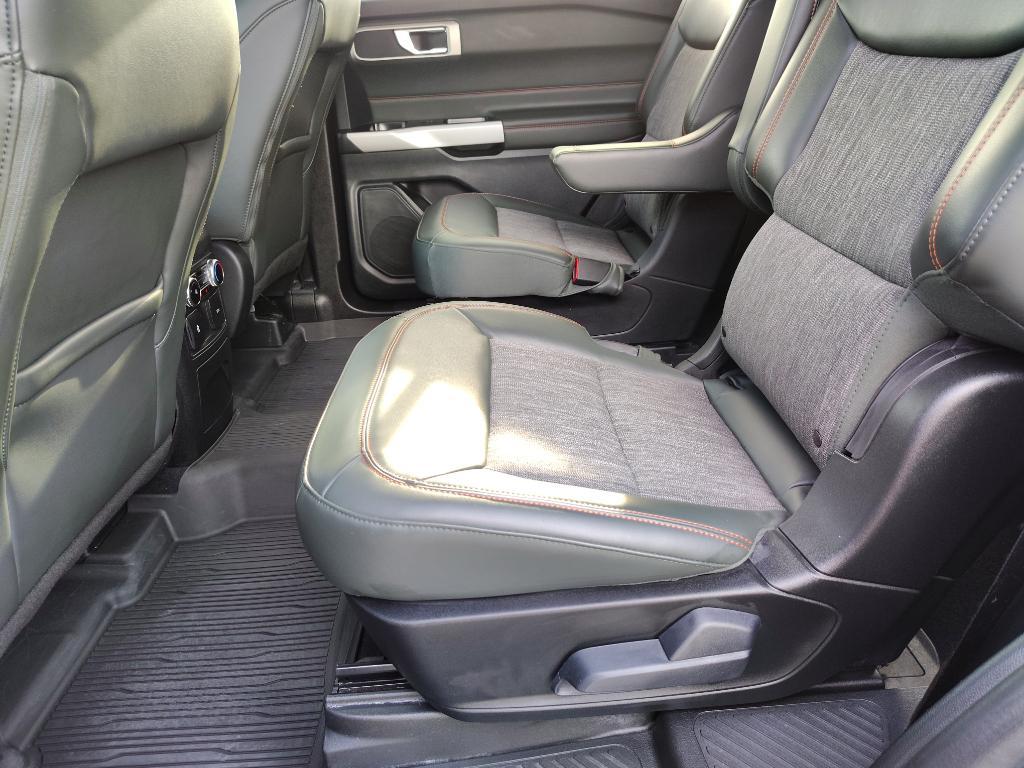 used 2024 Ford Explorer car, priced at $42,991