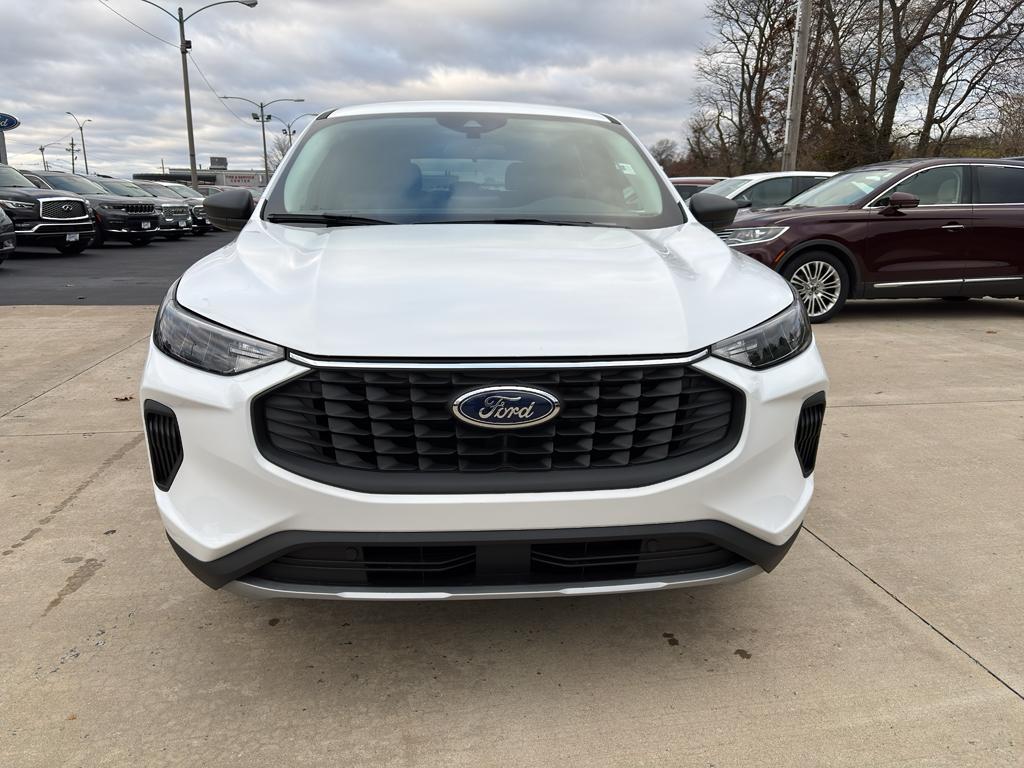 new 2026 Ford Escape car, priced at $33,185
