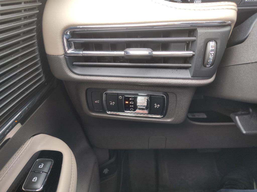 used 2022 Lincoln Corsair car, priced at $32,590