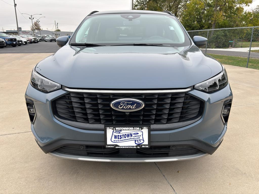used 2023 Ford Escape car, priced at $29,990