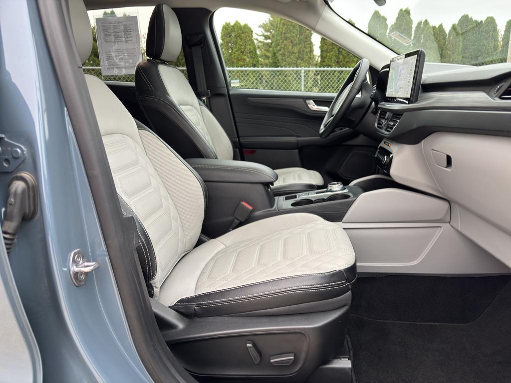 used 2023 Ford Escape car, priced at $29,990