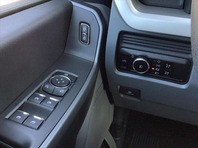 new 2025 Ford F-250 car, priced at $70,090