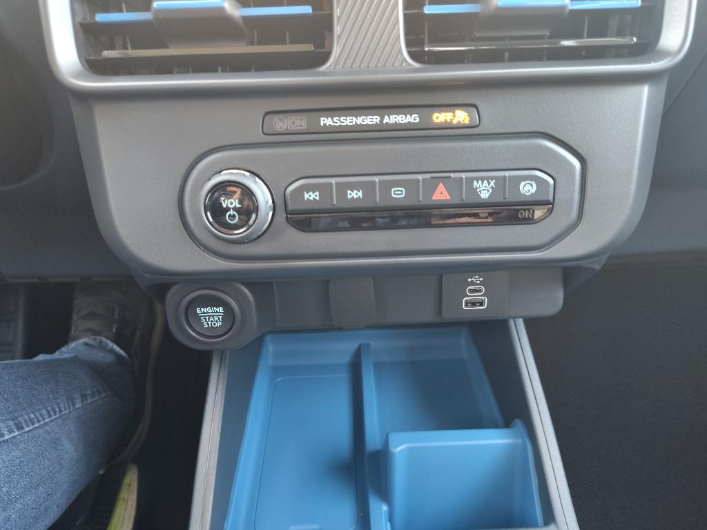 new 2025 Ford Maverick car, priced at $36,120