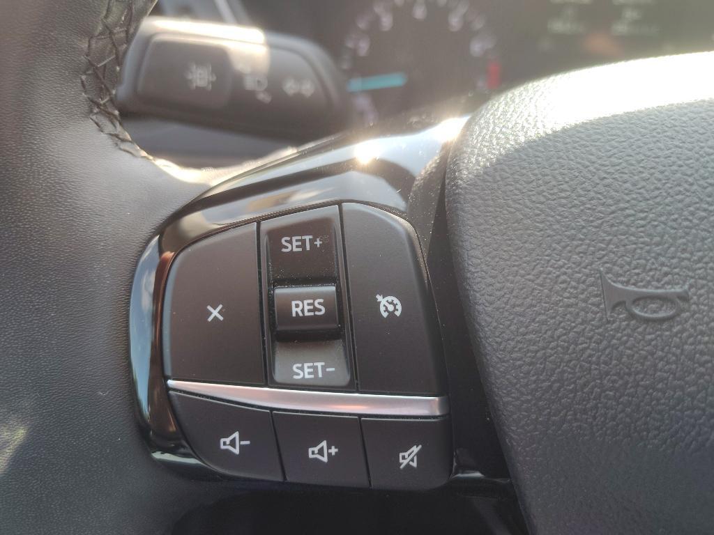 used 2022 Ford Escape car, priced at $24,997