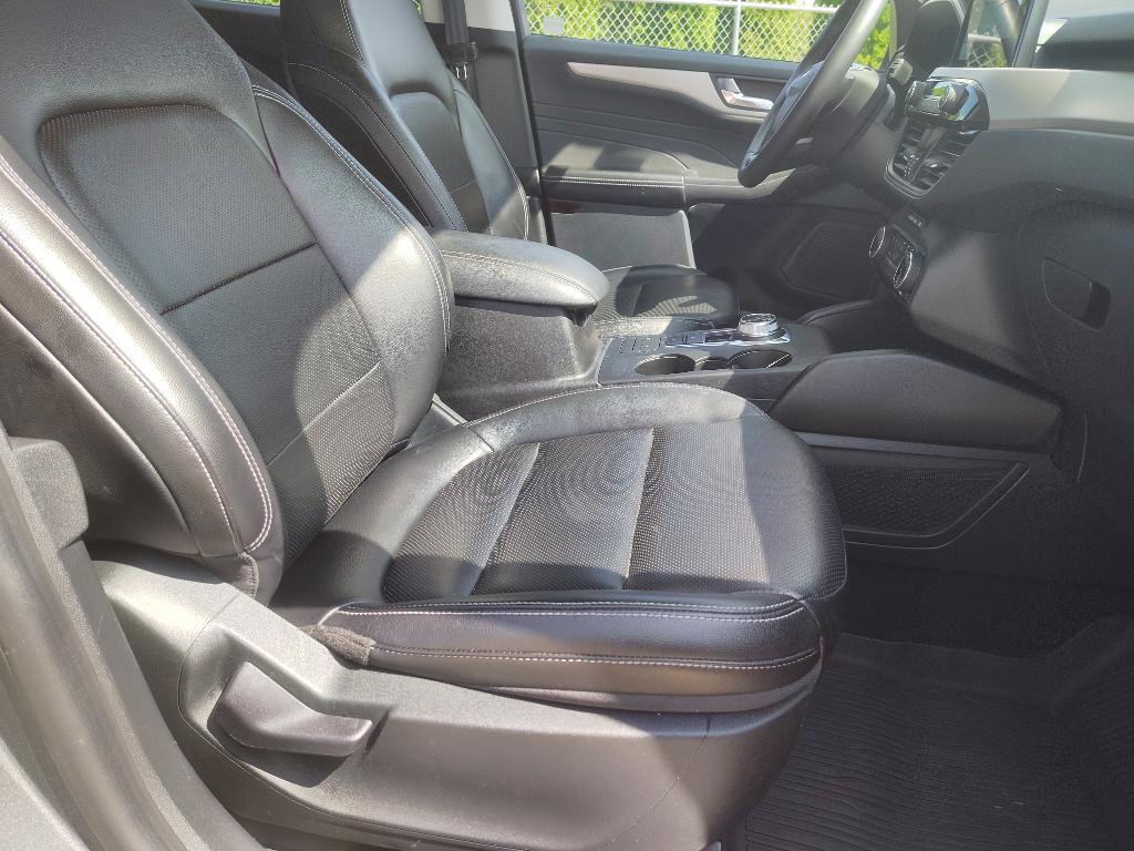 used 2022 Ford Escape car, priced at $24,997