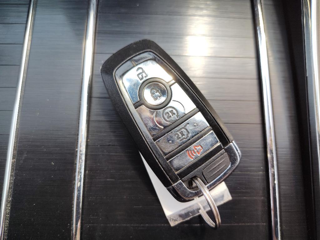 used 2020 Lincoln Aviator car, priced at $32,998