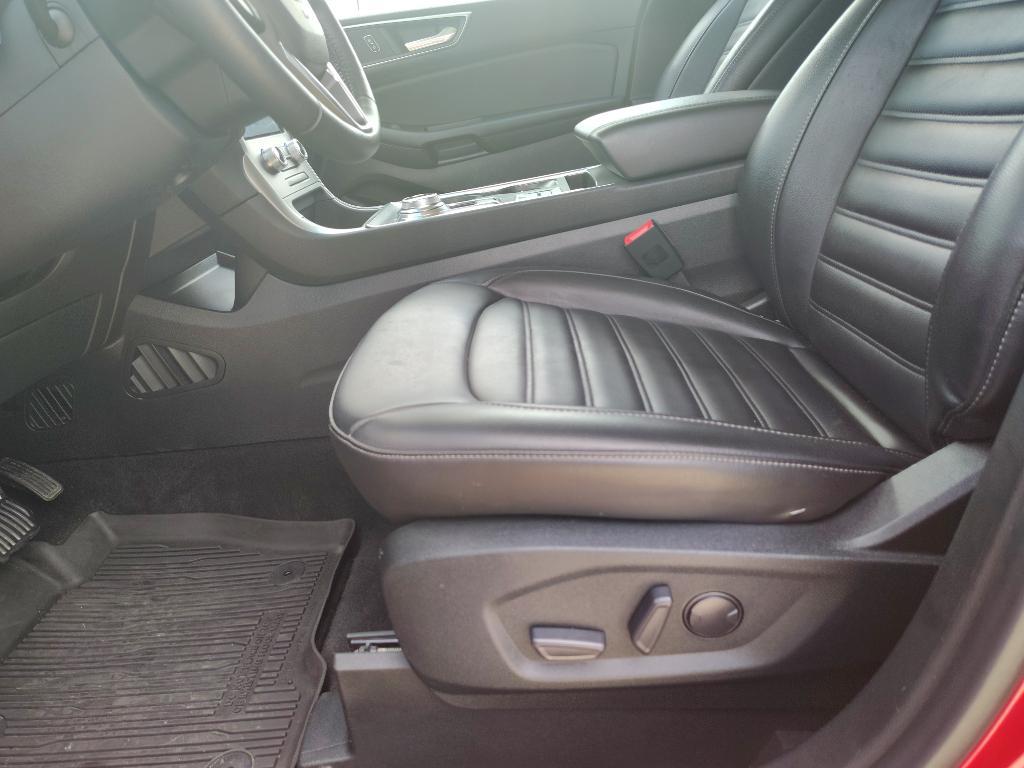 used 2022 Ford Edge car, priced at $26,997
