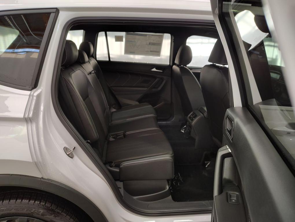 new 2024 Volkswagen Tiguan car, priced at $33,470