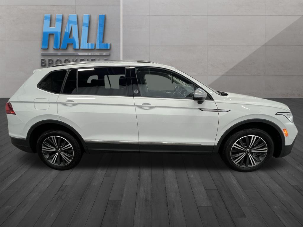 new 2024 Volkswagen Tiguan car, priced at $30,173