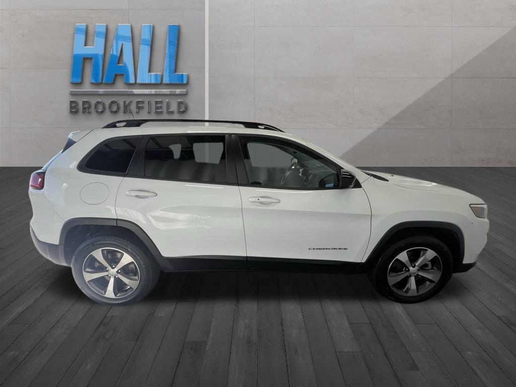 used 2022 Jeep Cherokee car, priced at $19,991