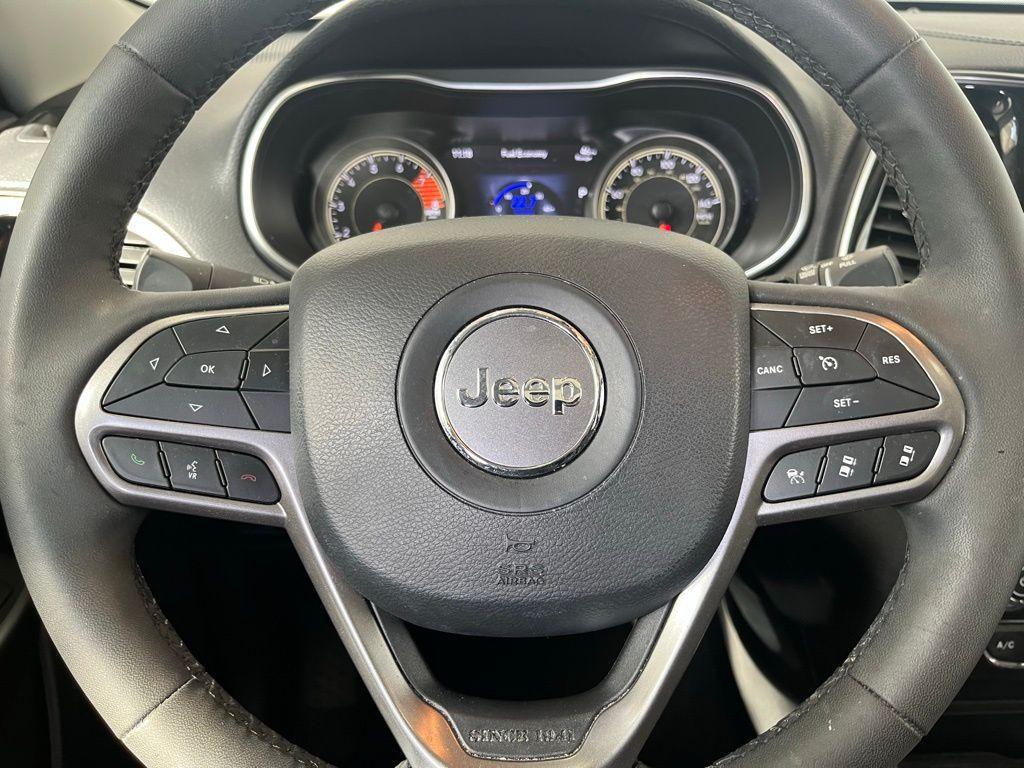 used 2022 Jeep Cherokee car, priced at $19,991