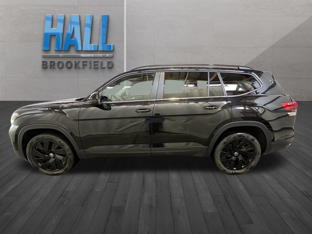 used 2024 Volkswagen Atlas car, priced at $39,991
