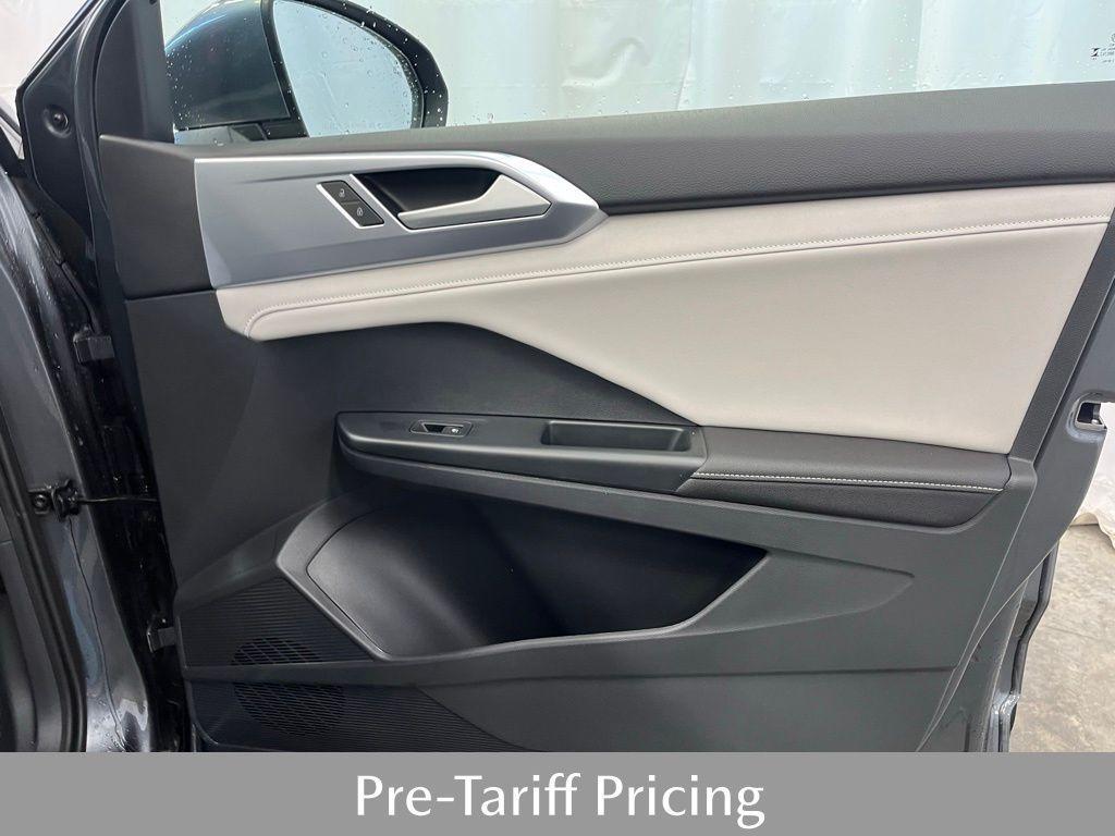 new 2025 Volkswagen Taos car, priced at $30,674