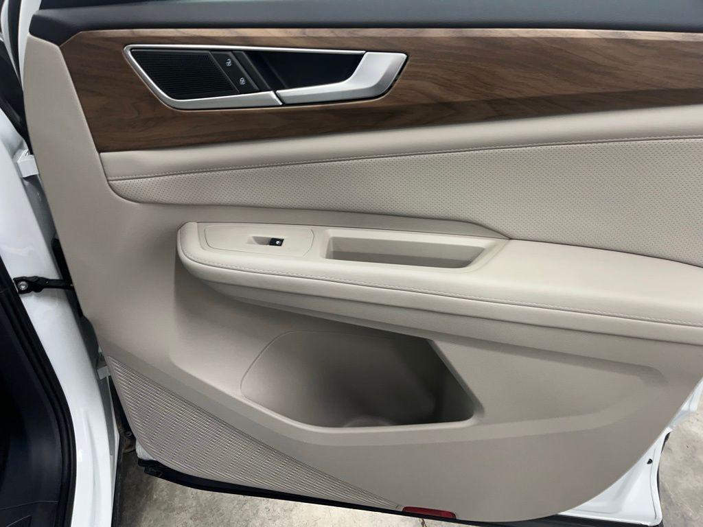 used 2024 Volkswagen Atlas car, priced at $36,991