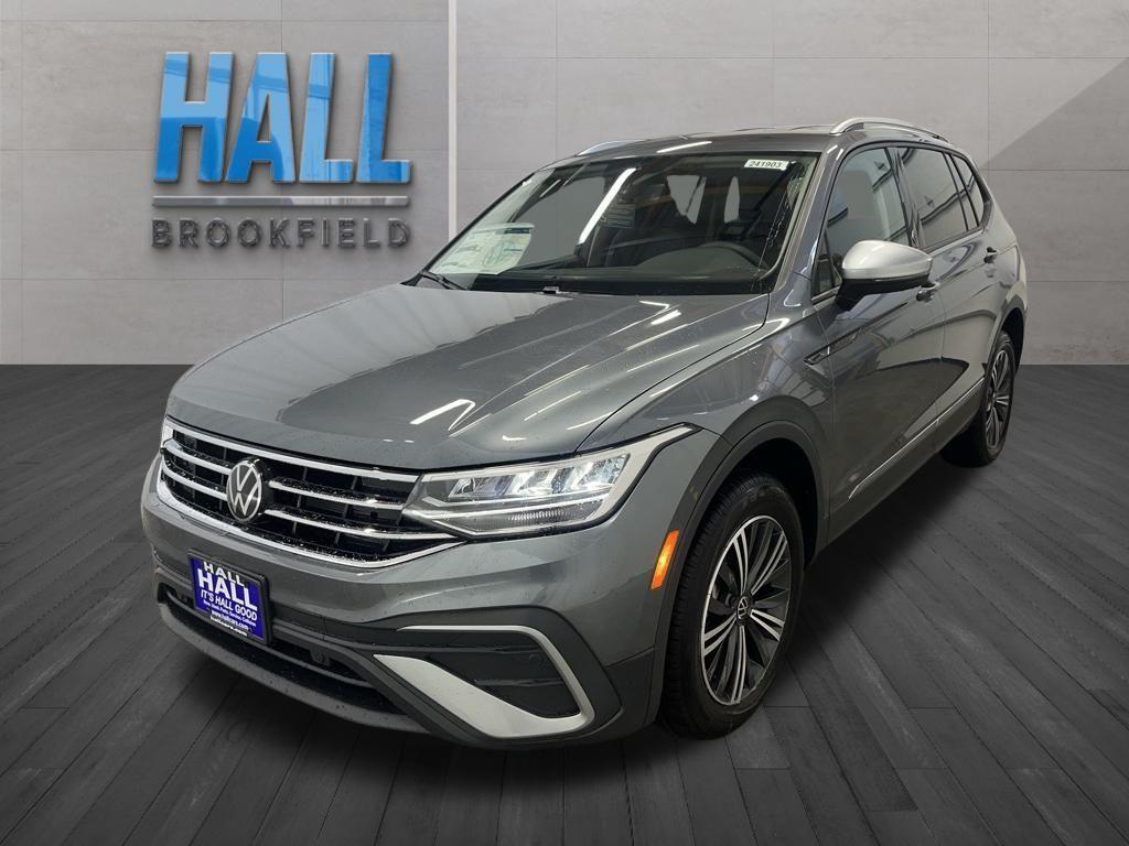 new 2024 Volkswagen Tiguan car, priced at $29,008