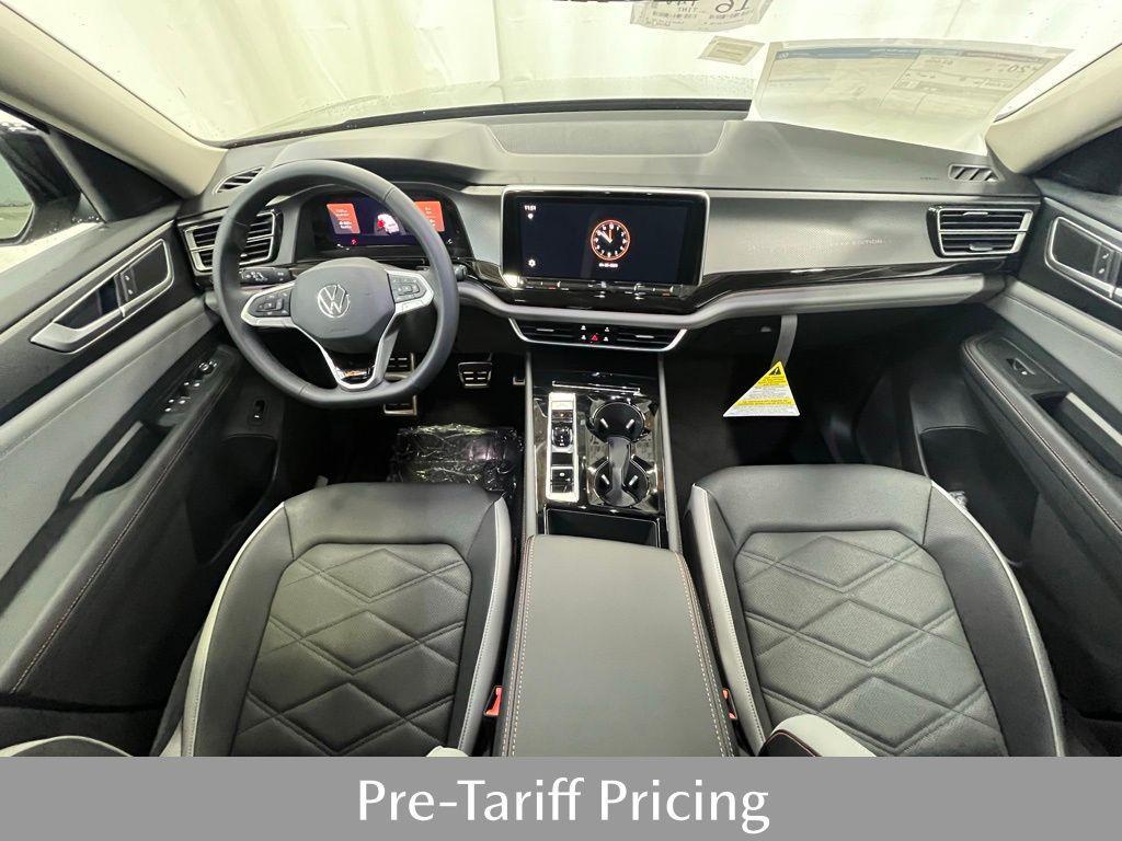 new 2025 Volkswagen Atlas car, priced at $45,109
