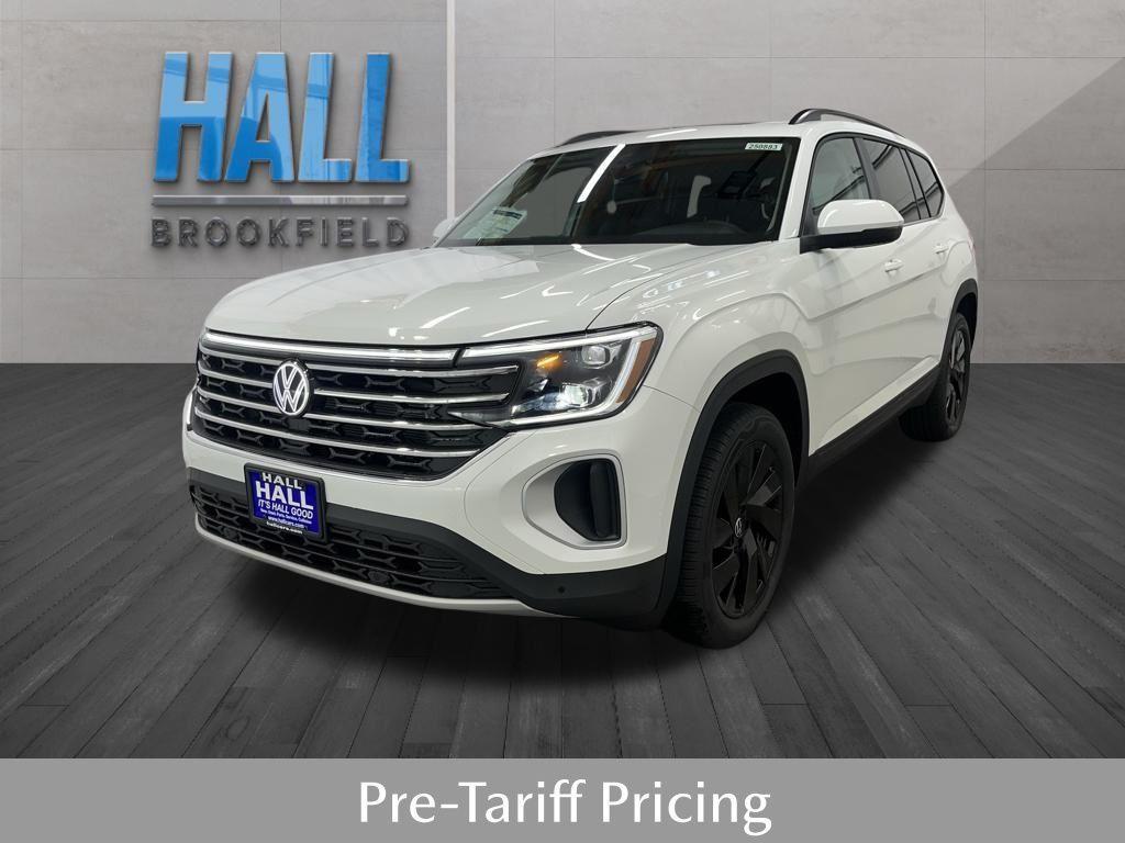 new 2025 Volkswagen Atlas car, priced at $44,353