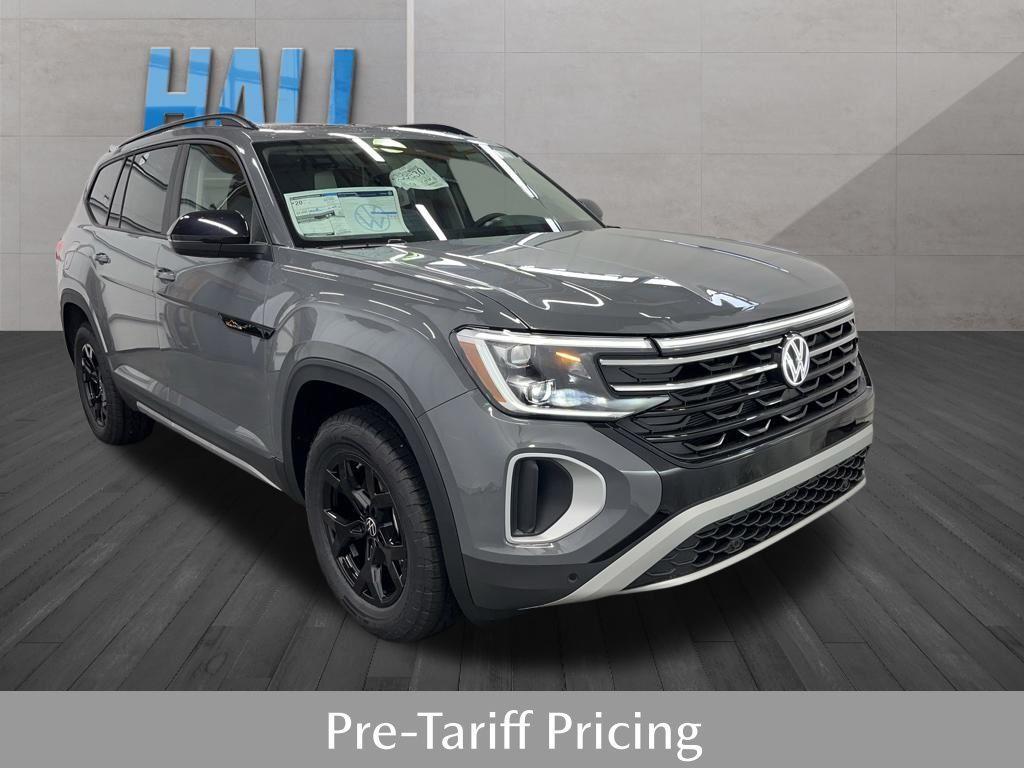 new 2025 Volkswagen Atlas car, priced at $45,046