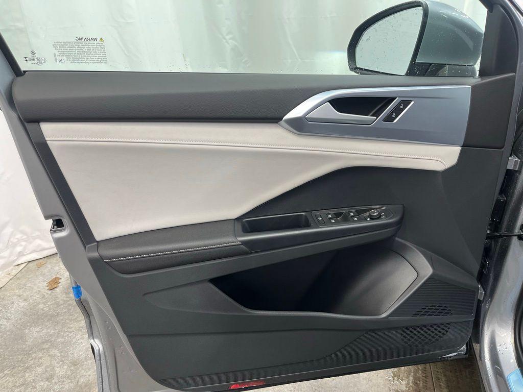 new 2025 Volkswagen Taos car, priced at $31,674