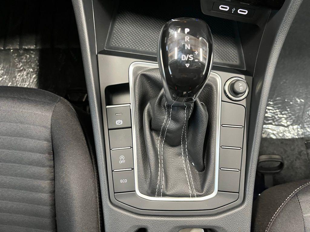 new 2025 Volkswagen Jetta car, priced at $22,052