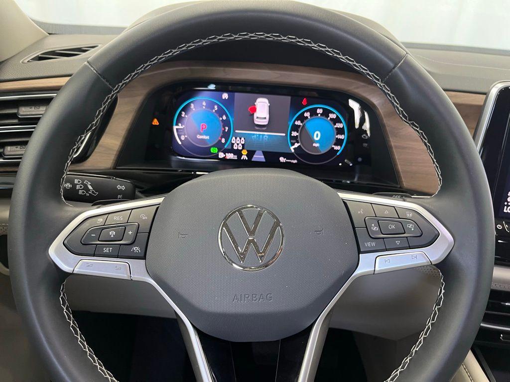 used 2024 Volkswagen Atlas car, priced at $36,991