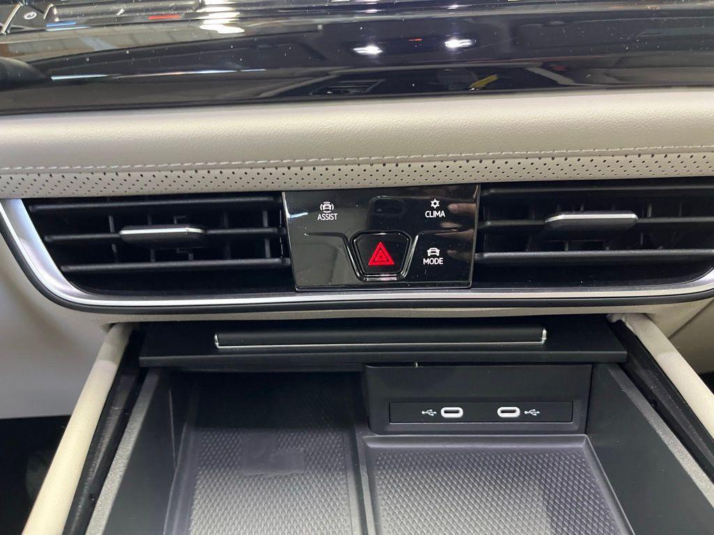 used 2024 Volkswagen Atlas car, priced at $36,991