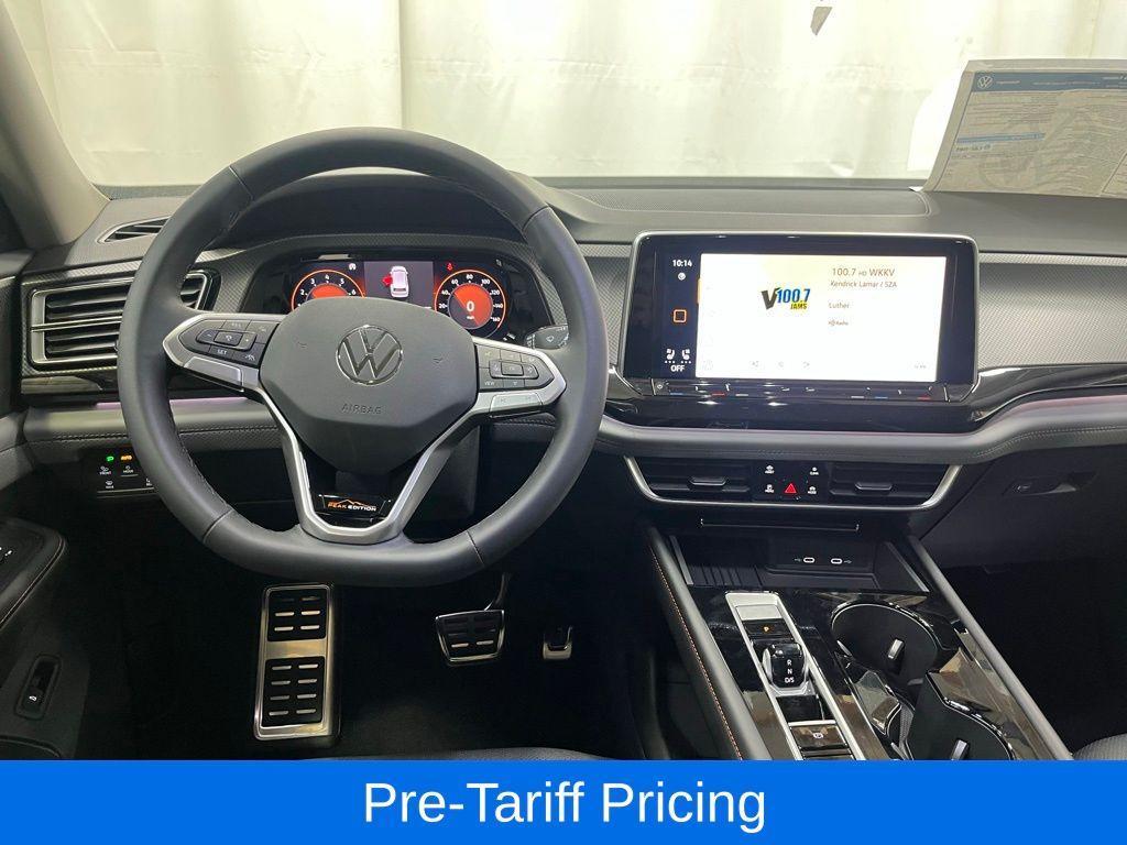 new 2025 Volkswagen Atlas car, priced at $45,148