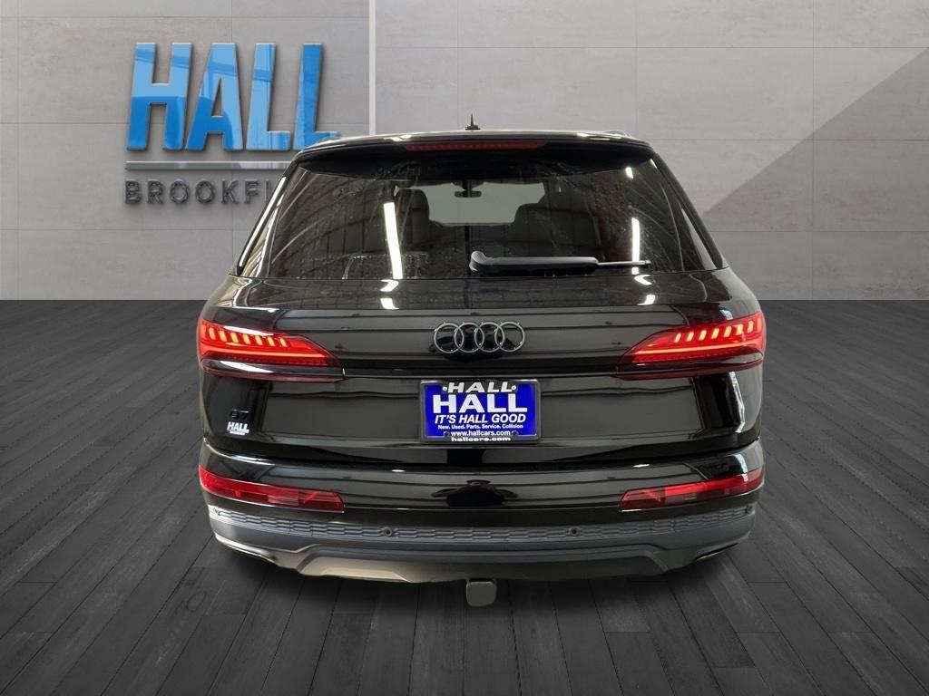 used 2025 Audi Q7 car, priced at $58,992