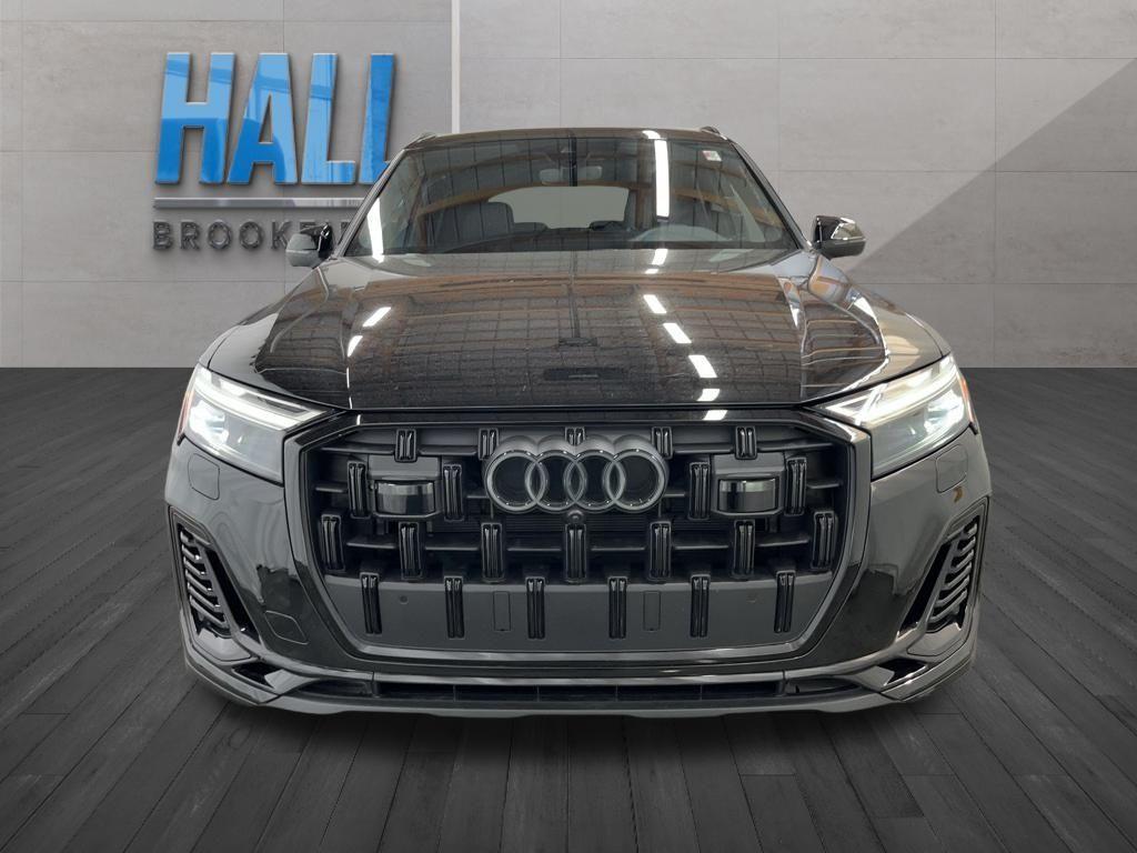 used 2025 Audi Q7 car, priced at $58,992
