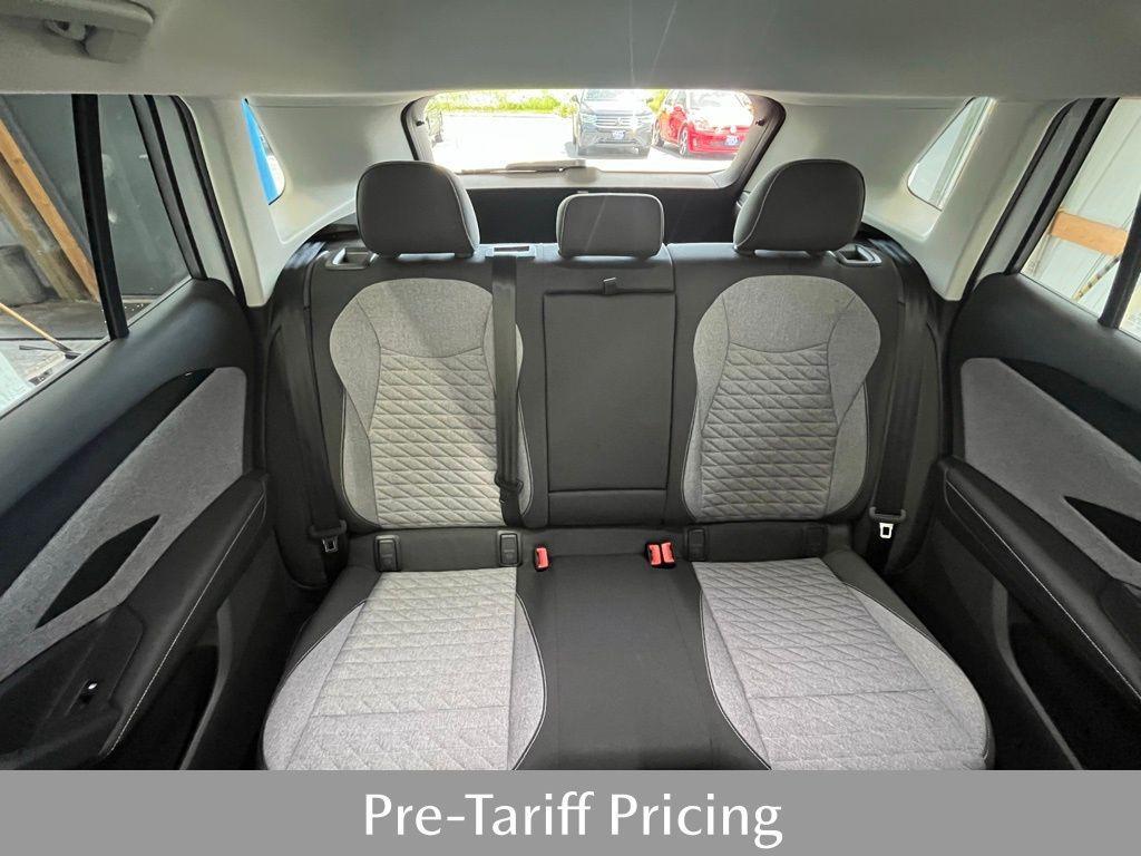 new 2025 Volkswagen Tiguan car, priced at $32,716