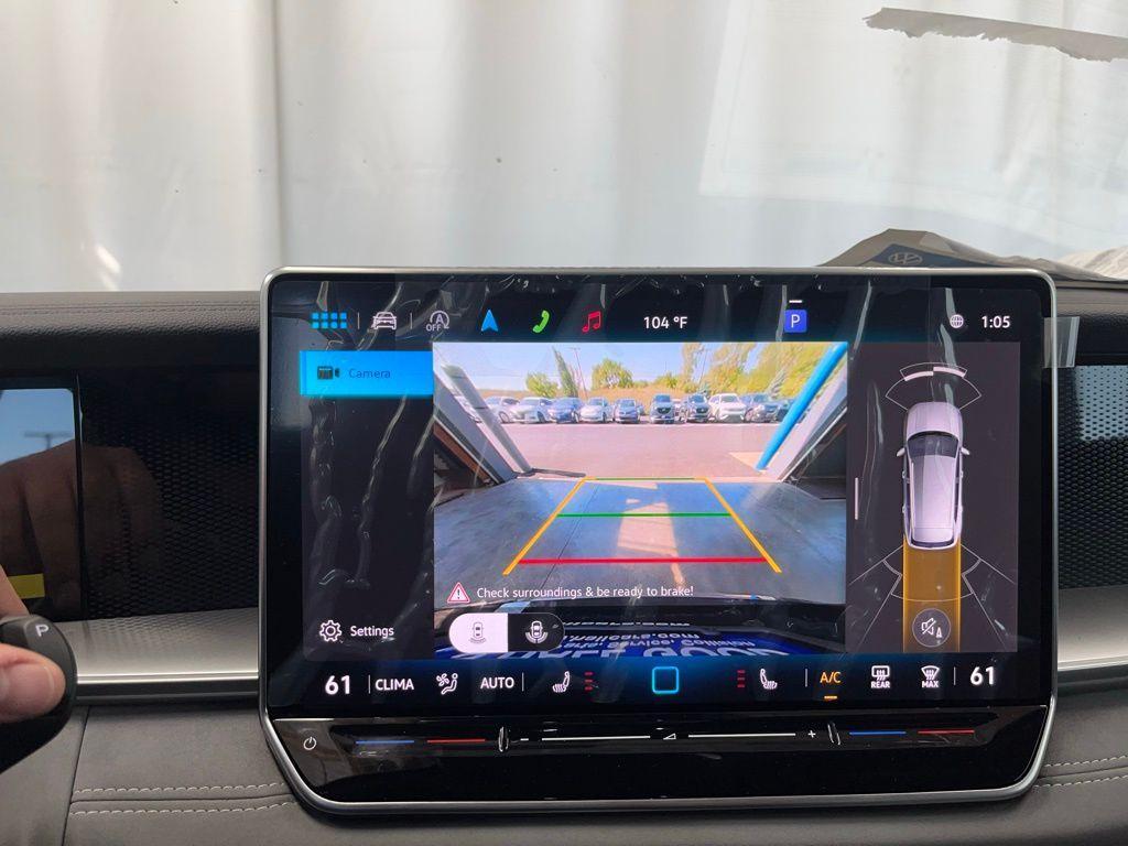 new 2025 Volkswagen Tiguan car, priced at $36,993