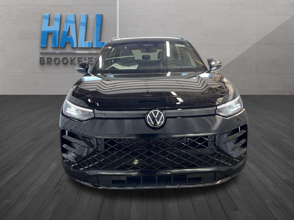 new 2025 Volkswagen Tiguan car, priced at $36,993