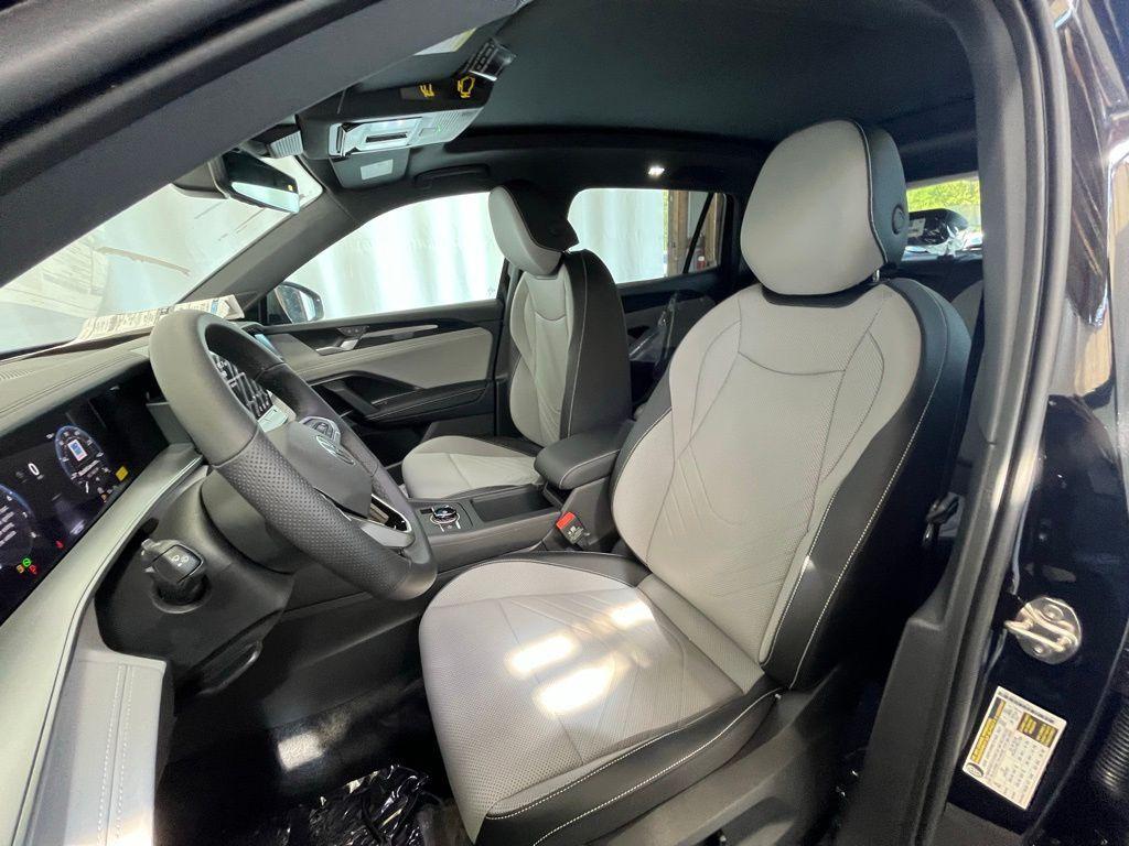 new 2025 Volkswagen Tiguan car, priced at $36,993
