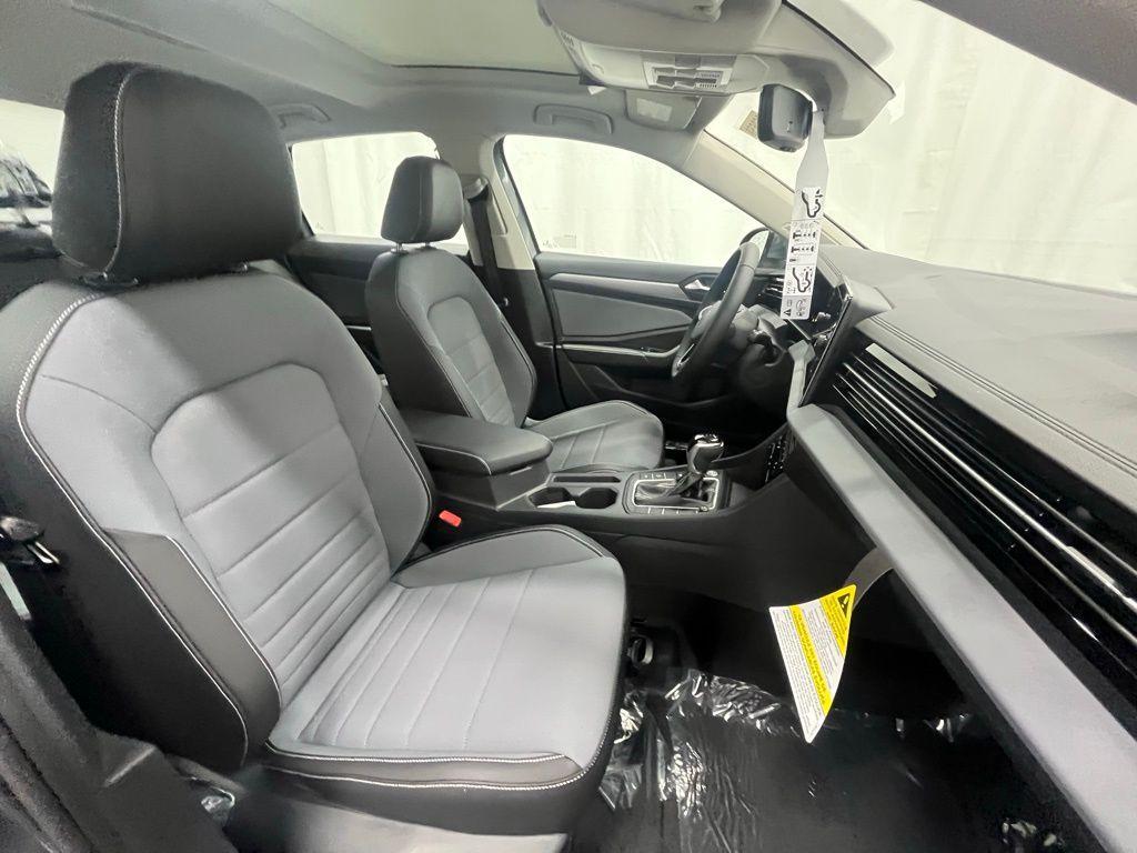 new 2025 Volkswagen Jetta car, priced at $27,042